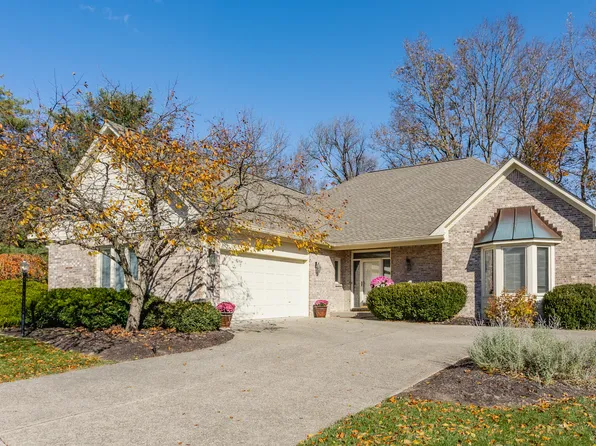 8102 Woodcreek Dr, Indianapolis, IN 46256