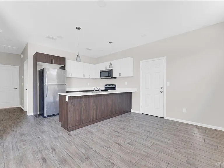 3217 S Colt Ln #1 — Photo 3
