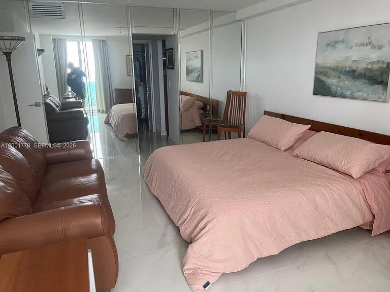100 Bayview Dr #1006 — Photo 18