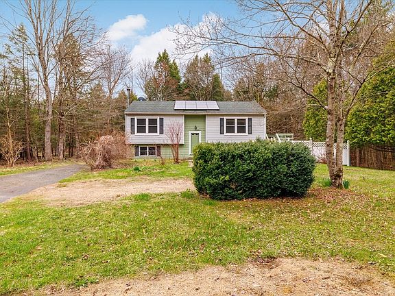 3rd image of 116 Winchendon Rd