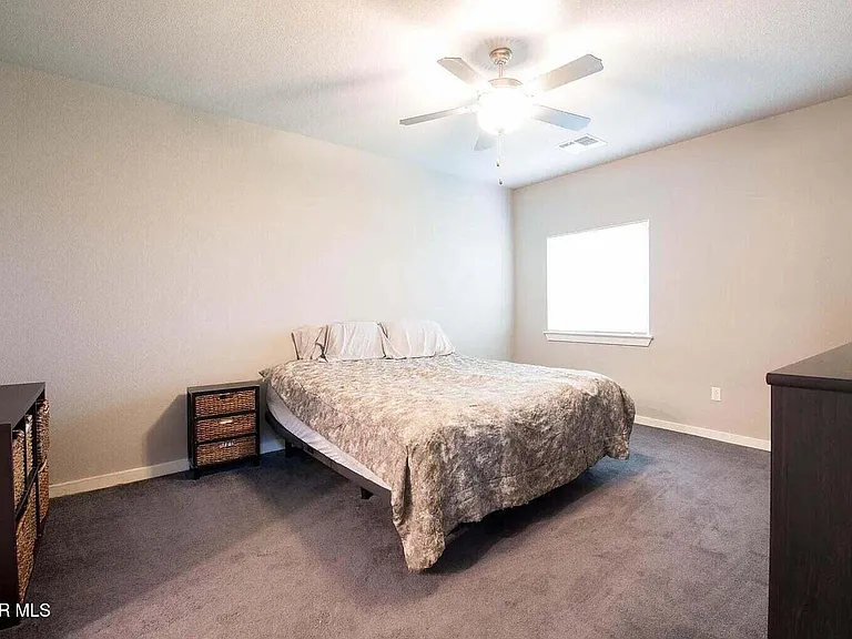 13713 Olney Ave — Photo 19