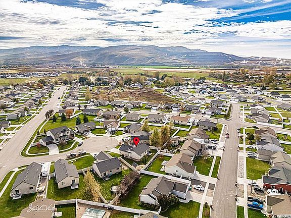 View - 2nd to left from dot 