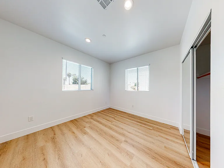 3922 Brighton Ave #1 — Photo 4