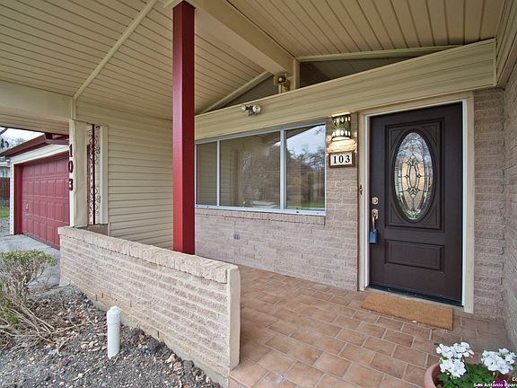 3rd image of 103 Atwater Dr