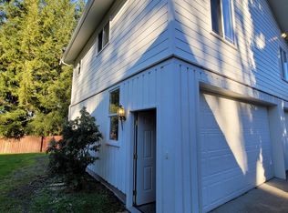 (Undisclosed Address), Lebanon, OR 97355