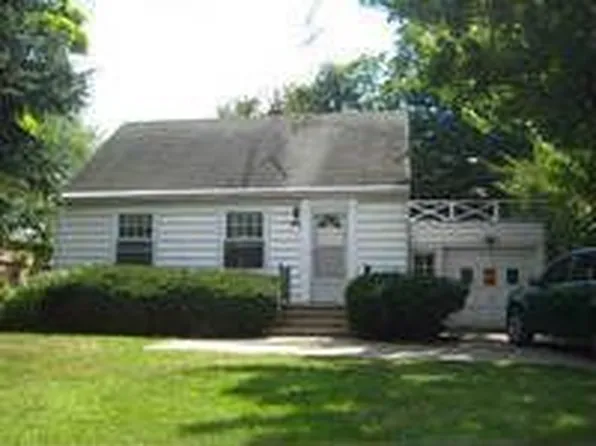 3714 Prairie St SW, Grandville, MI 49418