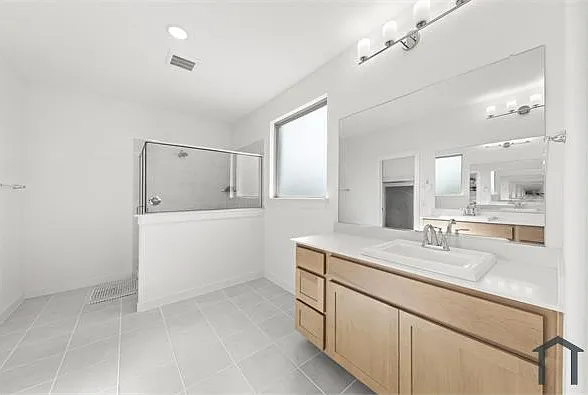 2020 Stonebrook St — Photo 15