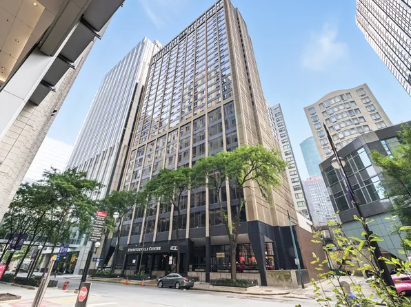 233 E Erie St APT 1905, Chicago, IL 60611