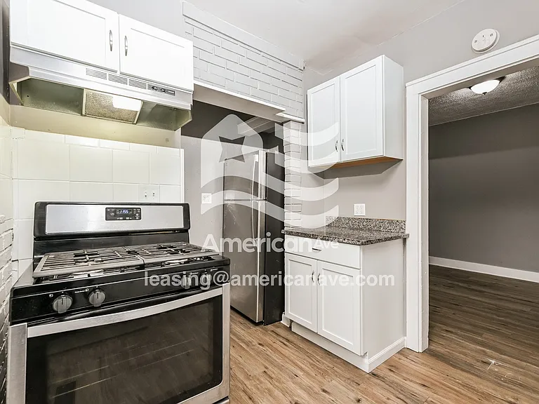 569458_009_kitchen_14387194.jpg
