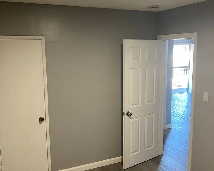 5309 Maywood Ave #2 — Photo 9