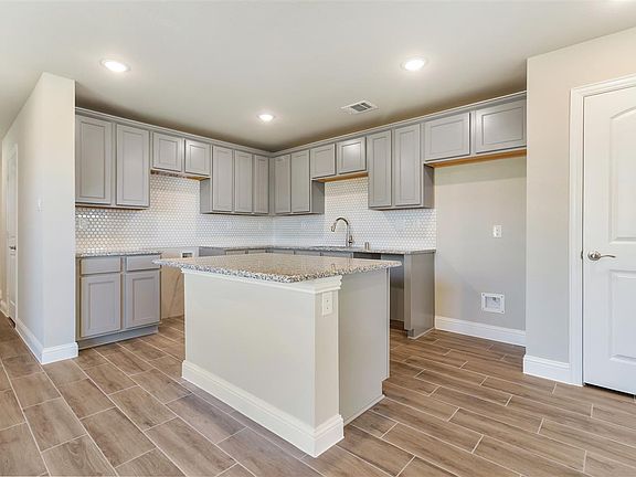 27022 Bel Air Point Lane