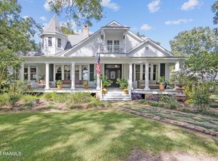 719 Bayou Tortue Rd, Broussard, LA 70518