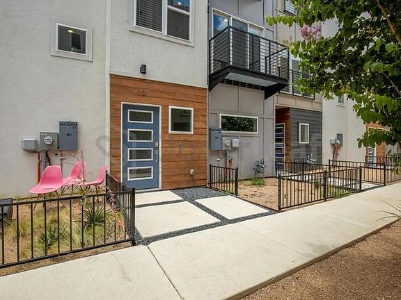 3rd image of 811 E Elmira St #2-R