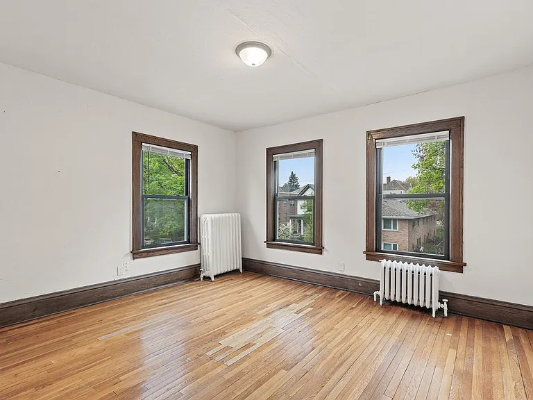 3121 Girard Ave S — Photo 15