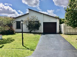5214 Minto Rd, Boynton Beach, FL 33472