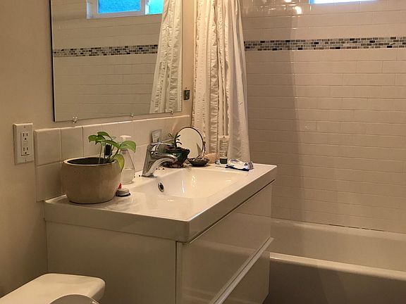 4th image of 6336 1/2 Arroyo Glen St