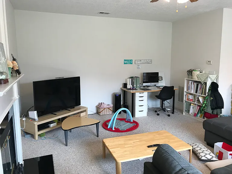 4557 Parsons Ln — Photo 4