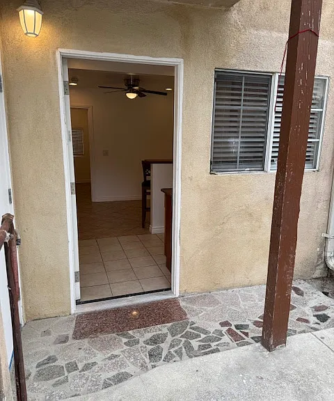 738 W 9th St — Photo 24