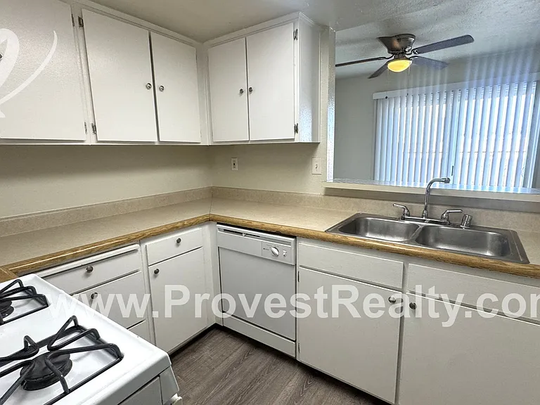 Sioux Rd 22526- / AVT 2 LLC — Photo 6