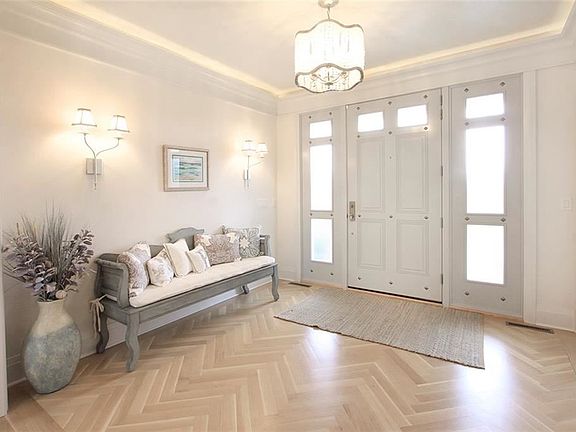 4th image of 5097 Wentworth Dr
