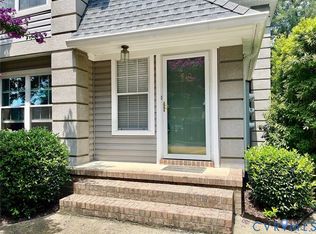 910 Rue Marseille, Chesapeake, VA 23320