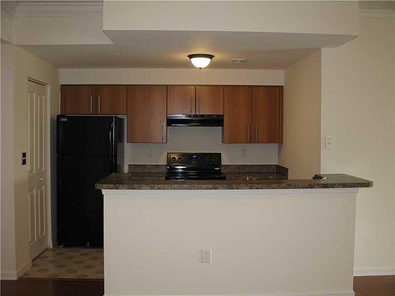 2nd image of 5800 W Sample Rd #305