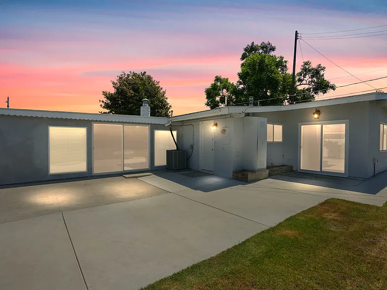 10861 Markev St — Photo 38