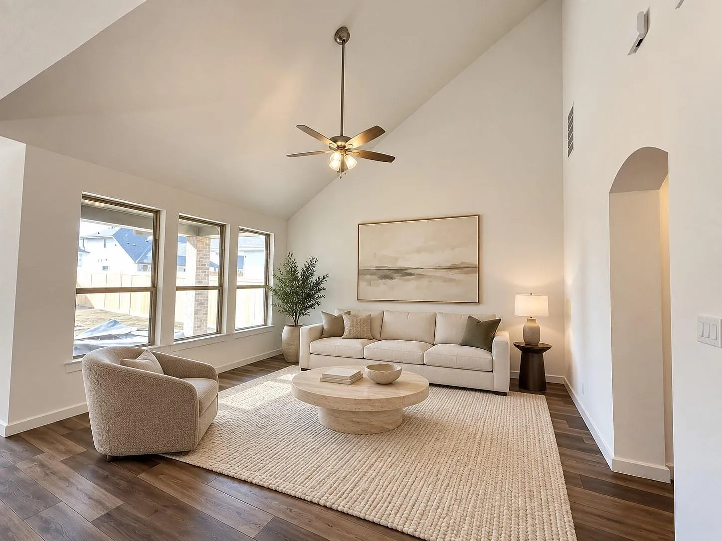 4 bed, 3.5 bath, 2400 sqft, $3,150 — Photo 4