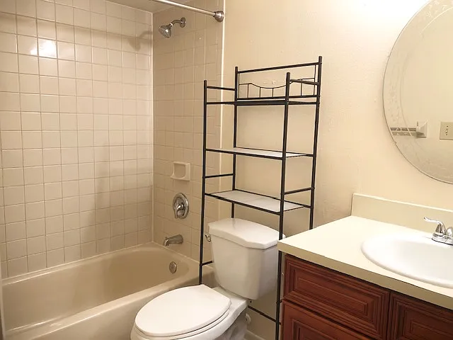 787 Lincoln Pkwy — Photo 12