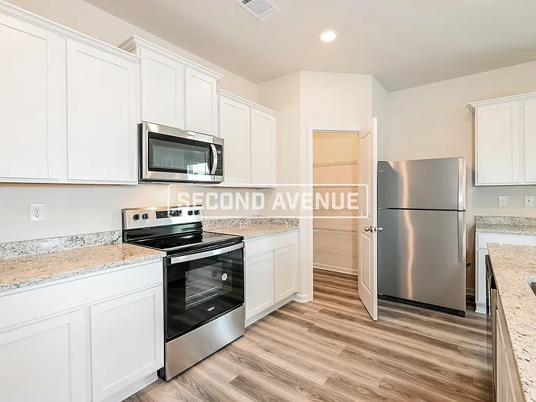 267 Limestone Cir — Photo 3