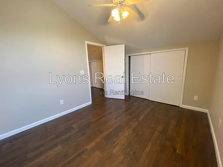 17407 Ellie Dr — Photo 34