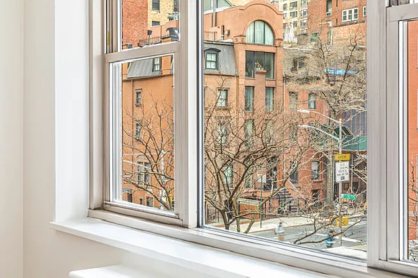 Sold by Compass | media 15