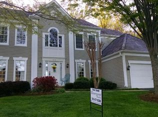 613 Stribling Ct SW, Leesburg, VA