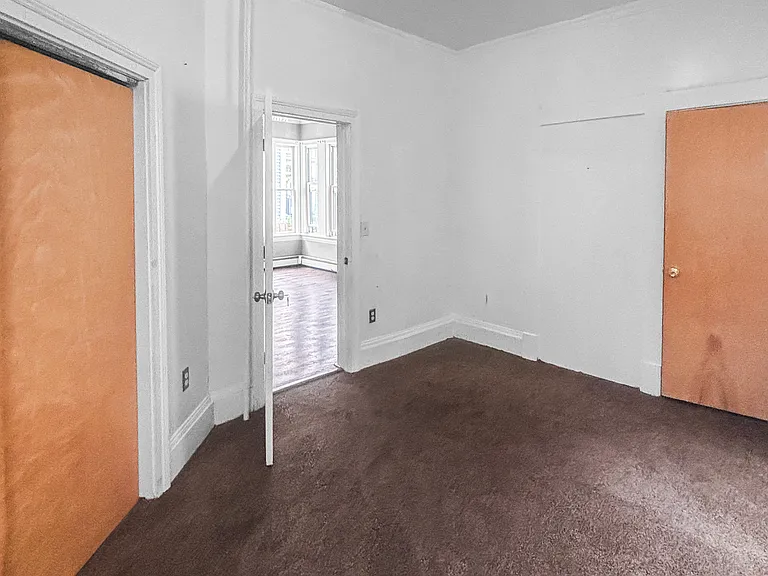 630 Kossuth St #1 — Photo 13