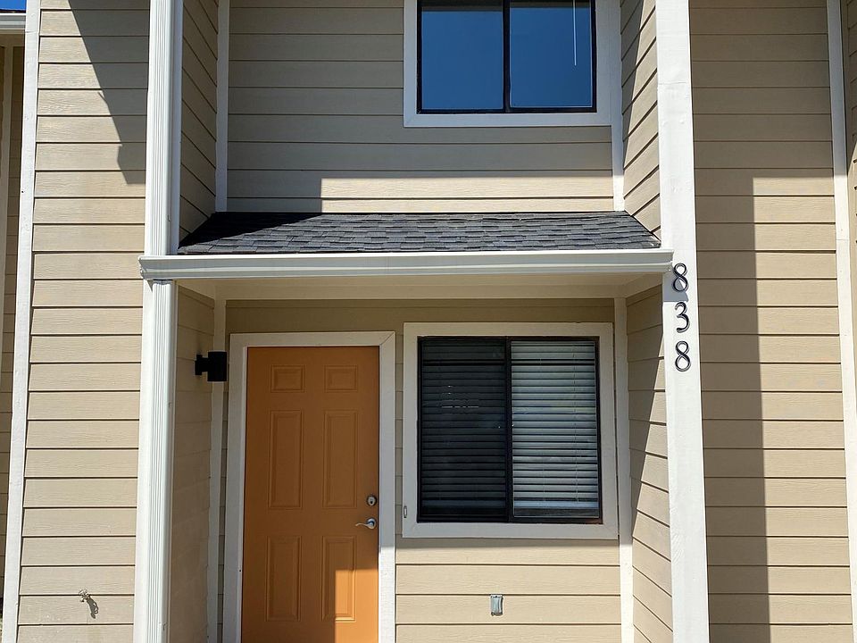 1st image of 838 West St