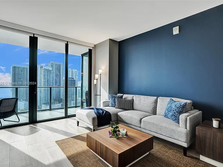 121 NE 34th St #2906 — Photo 4