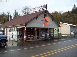 141 Bear Creek Rd, Cottage Grove, OR 97424