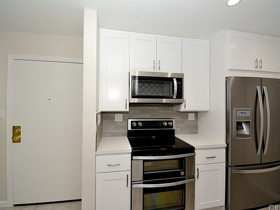 3rd image of 805 Temple Ter Unit 108