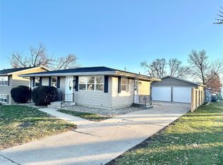 1265 7th St, Marion, IA 52302