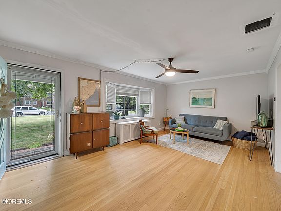 2nd image of 377 Westwood Avenue