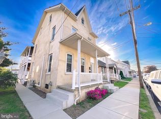 412 E 4th St FLOOR 1, Boyertown, PA 19512