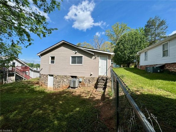 509 Highland St, Wilkesboro, NC 28697