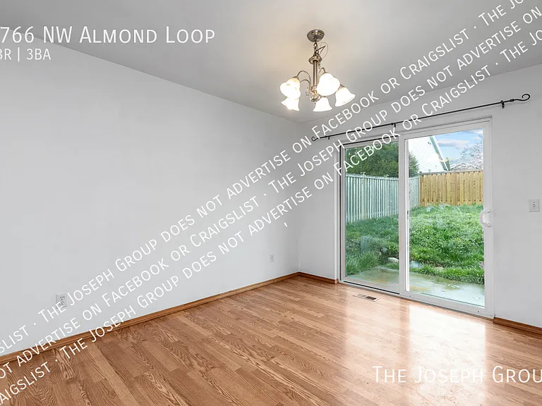1766 NW Almond Loop — Photo 6