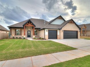 12120 SW 50th St, Mustang, OK 73064