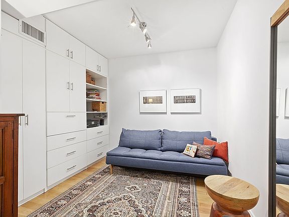4th image of 257 W 117th St APT 4E