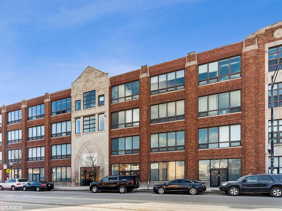 1st image of 4131 W Belmont Ave Unit 205