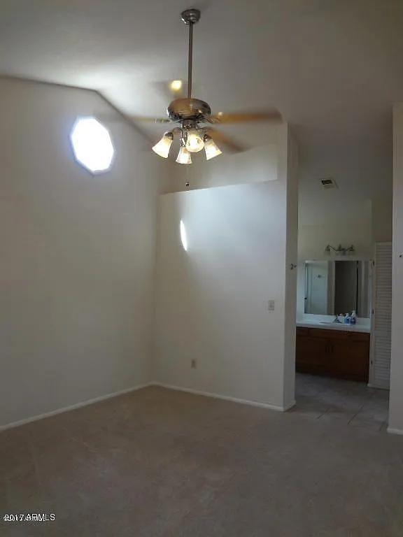 2 bed, 1050 sqft, $2,150 — Photo 4