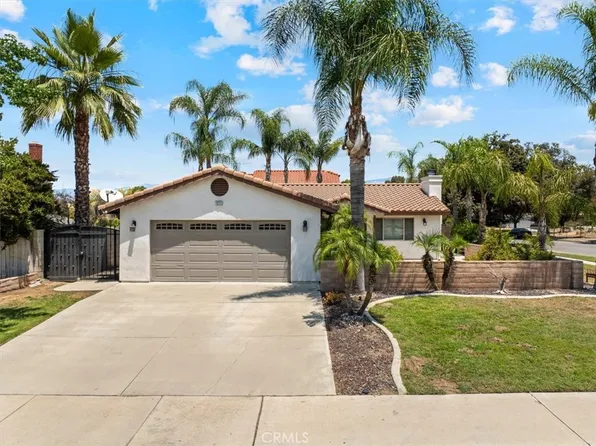 1271 E Pennsylvania Ave, Redlands, CA 92374