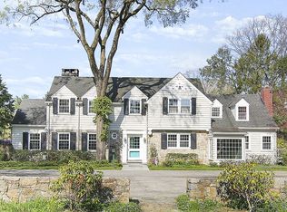 190 Stanwich Rd, Greenwich, CT 06830