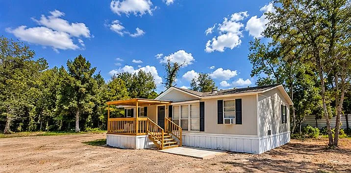 3 bedroom, 2 bath rental on 2 acres — Photo 4